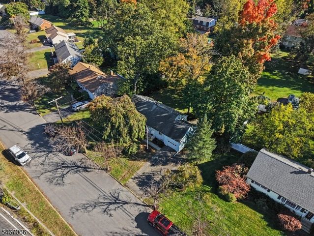 12 Toner Rd, Boonton Town, NJ 07005