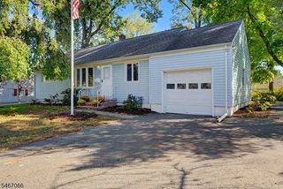12 Toner Rd, Boonton Town, NJ 07005