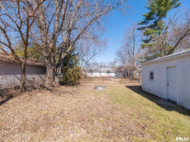 3919 W VIRDEN Drive, Peoria, IL 61615