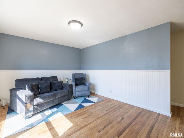 3919 W VIRDEN Drive, Peoria, IL 61615