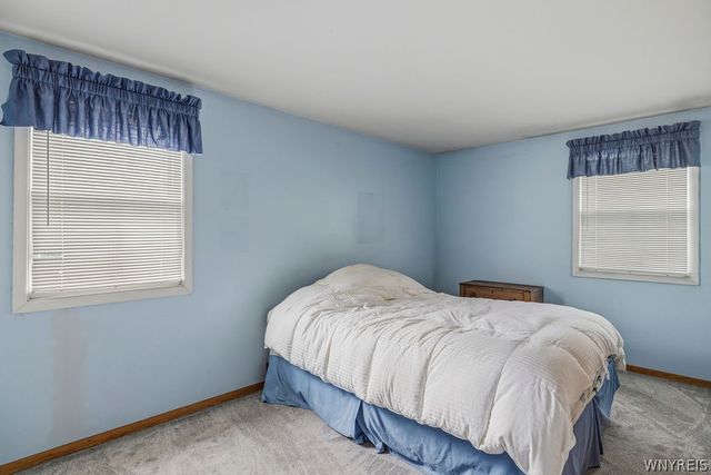 4839 Middleton Drive, Lockport Town, NY 14094