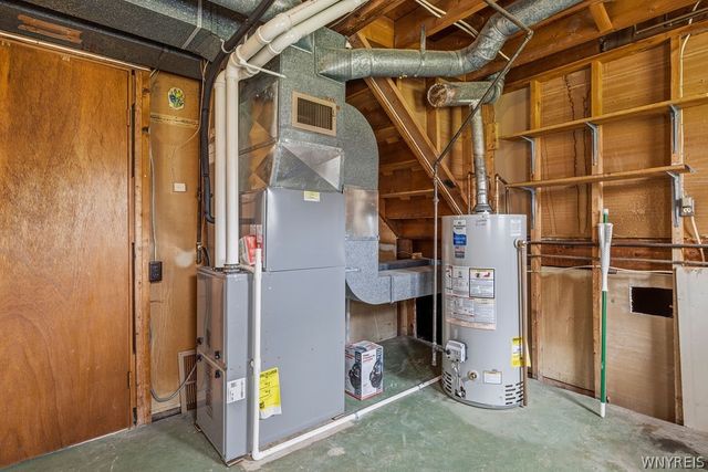 4839 Middleton Drive, Lockport Town, NY 14094