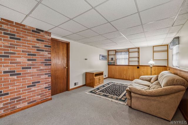 4839 Middleton Drive, Lockport Town, NY 14094