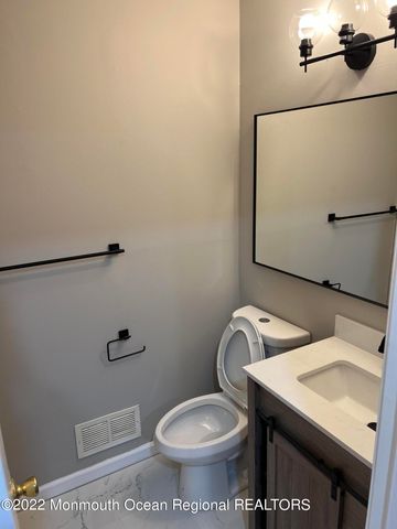 269 Bromley Place 269, East Brunswick, NJ 08816