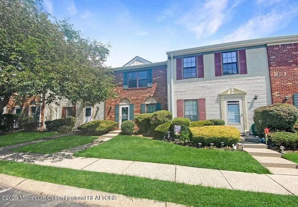 269 Bromley Place 269, East Brunswick, NJ 08816