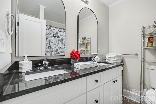 515 N Chapel Street, Landis, NC 28088