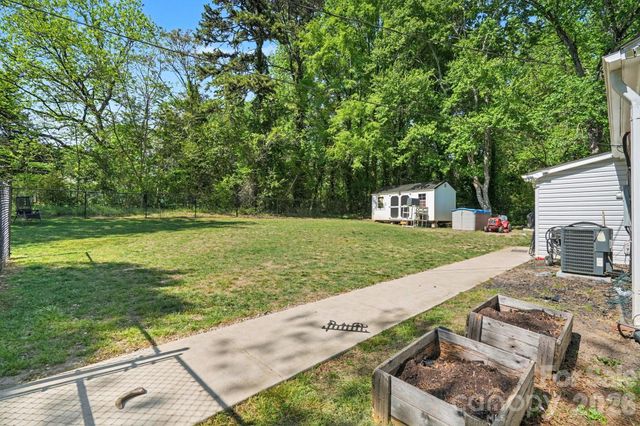 515 N Chapel Street, Landis, NC 28088