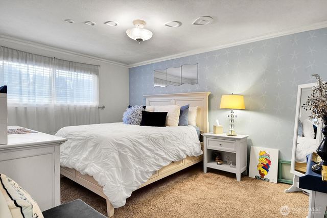 23005 Marine View Drive S, Des Moines, WA 98198