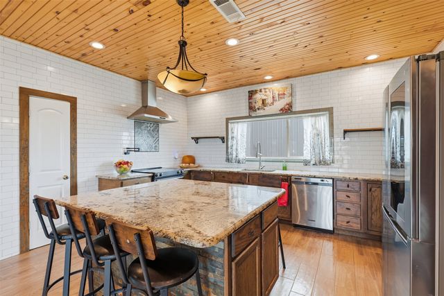 8915 CR 2310, Sulphur Springs, TX 75482