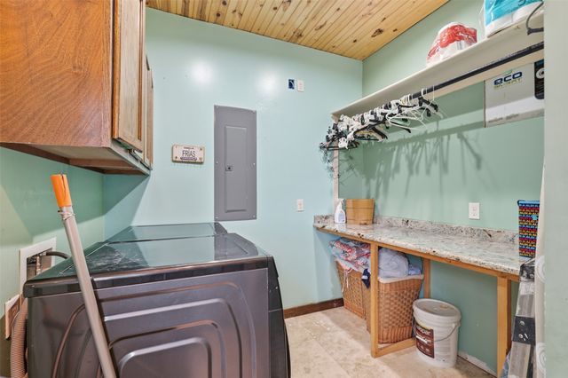 8915 CR 2310, Sulphur Springs, TX 75482