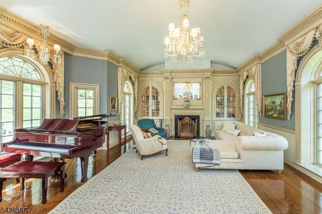 45 Junard Dr, Morris Twp., NJ 07960