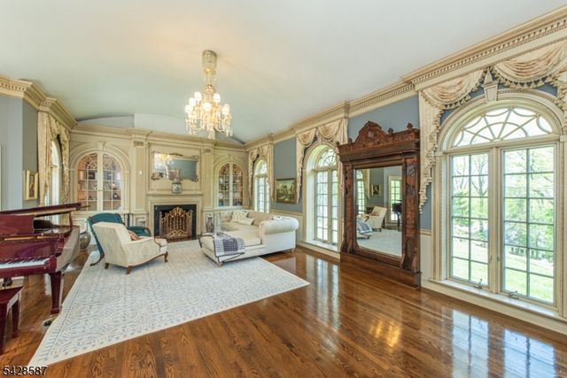 45 Junard Dr, Morris Twp., NJ 07960