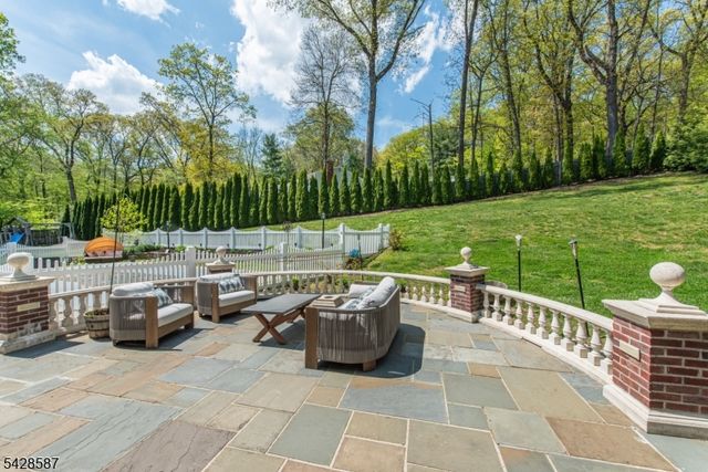 45 Junard Dr, Morris Twp., NJ 07960