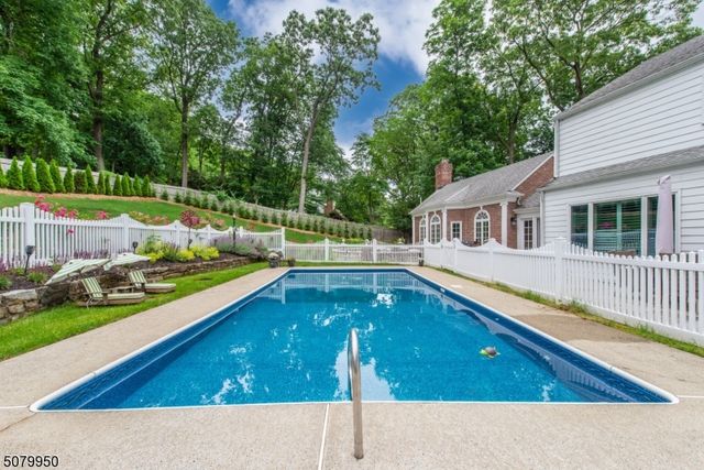 45 Junard Dr, Morris Twp., NJ 07960