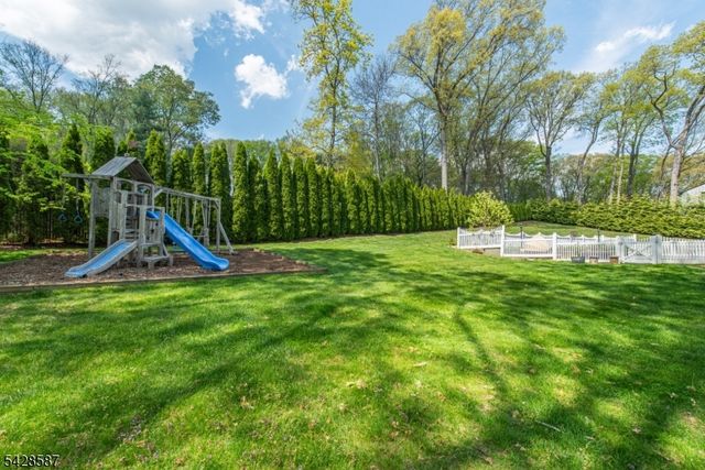 45 Junard Dr, Morris Twp., NJ 07960