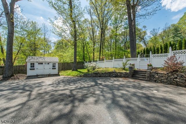 45 Junard Dr, Morris Twp., NJ 07960