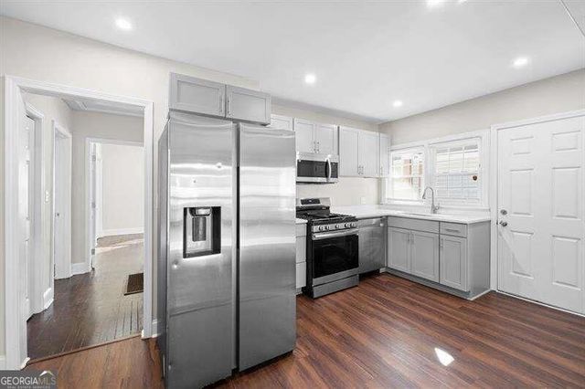 2506 Maple Street, East Point, GA 30344
