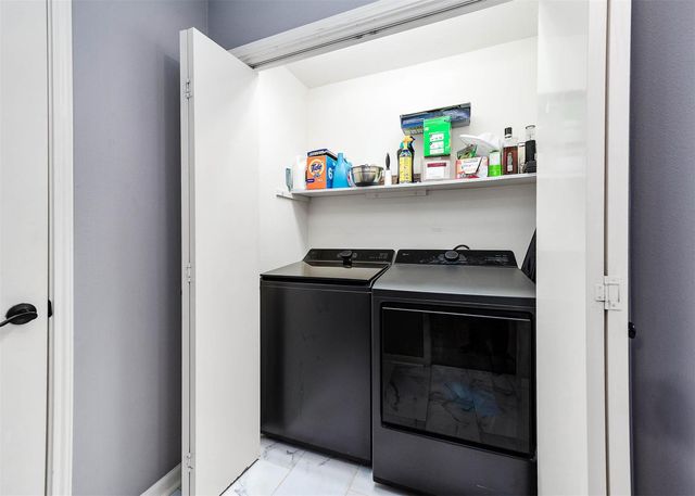 739 Apple Blossom Drive, Pearland, TX 77584