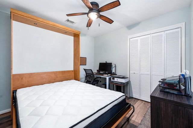 739 Apple Blossom Drive, Pearland, TX 77584