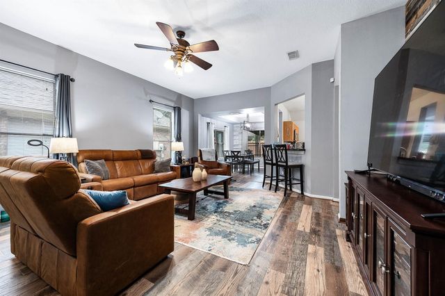 739 Apple Blossom Drive, Pearland, TX 77584