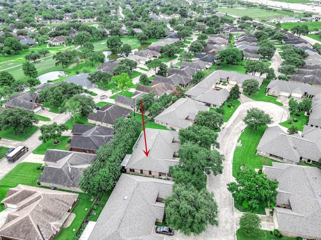 739 Apple Blossom Drive, Pearland, TX 77584