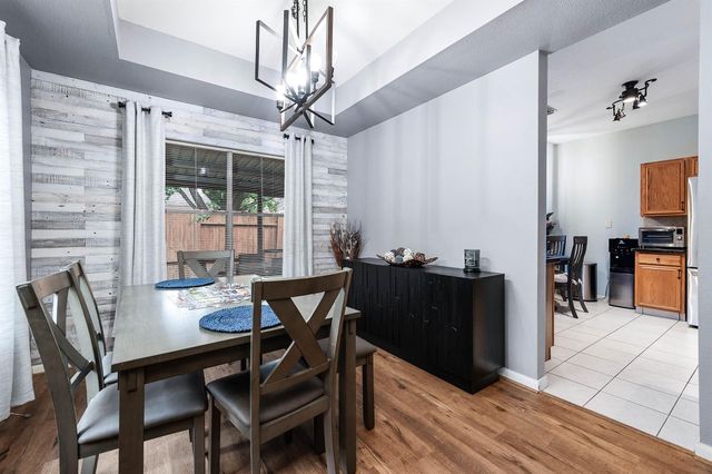 739 Apple Blossom Drive, Pearland, TX 77584