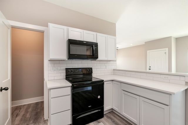 4457-4459 N Sandplum St, Wichita, KS 67205