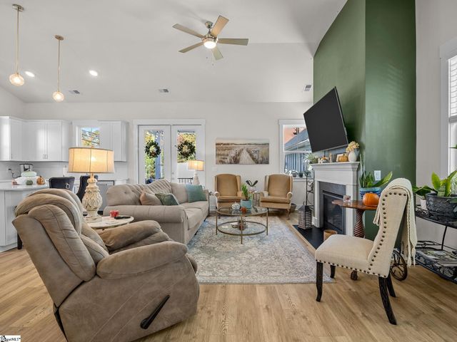 176 Rudisal Street, Spartanburg, SC 29302