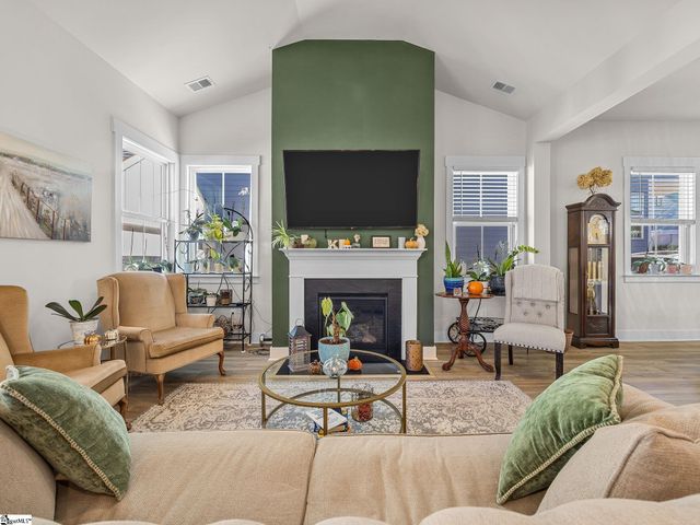 176 Rudisal Street, Spartanburg, SC 29302