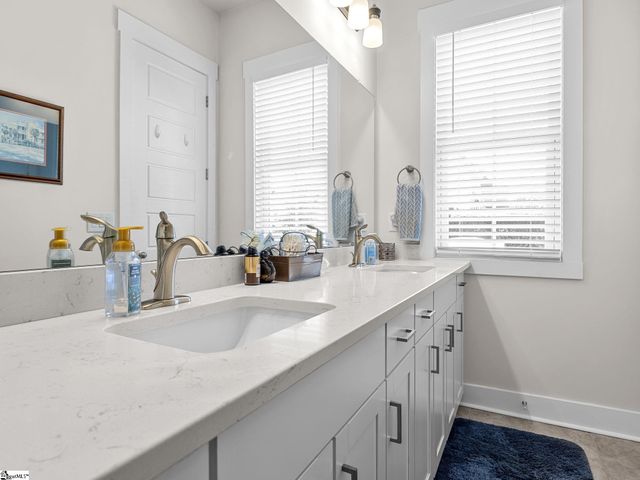 176 Rudisal Street, Spartanburg, SC 29302