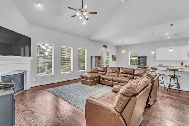 232 Magnolia Reserve Loop, Magnolia, TX 77354
