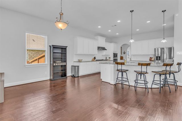 232 Magnolia Reserve Loop, Magnolia, TX 77354