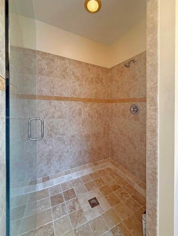 20470 NW 12th Ct, Miami Gardens, FL 33169