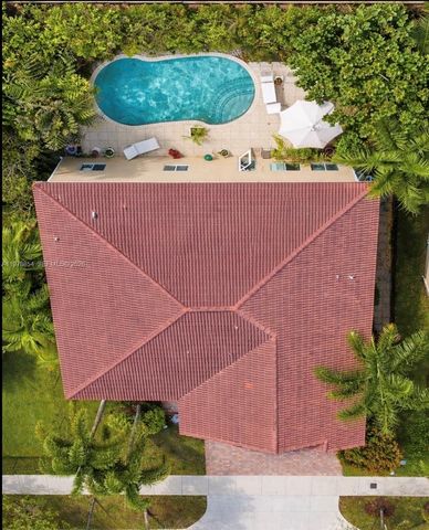 20470 NW 12th Ct, Miami Gardens, FL 33169