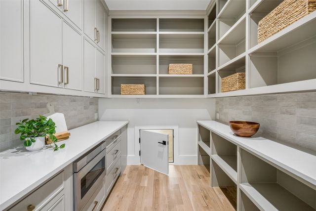 4413 Somerville Avenue, Dallas, TX 75206