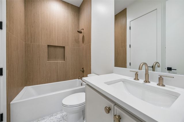 4413 Somerville Avenue, Dallas, TX 75206