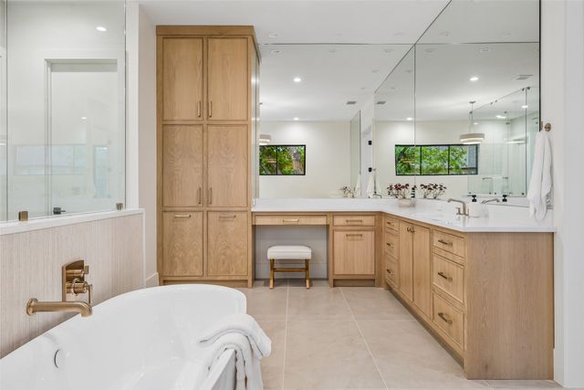 4413 Somerville Avenue, Dallas, TX 75206