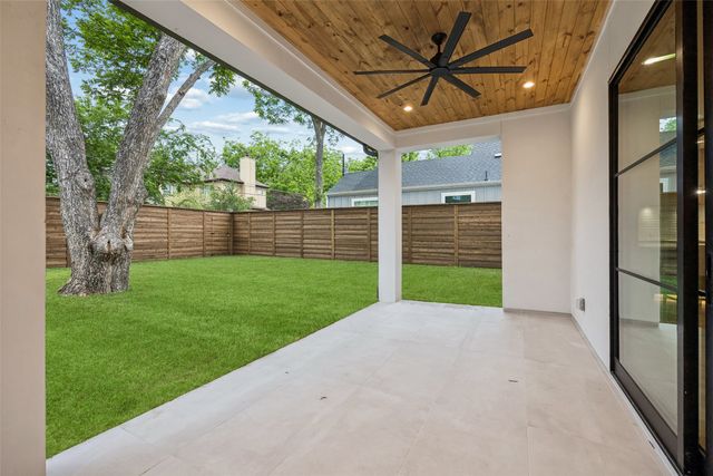 4413 Somerville Avenue, Dallas, TX 75206