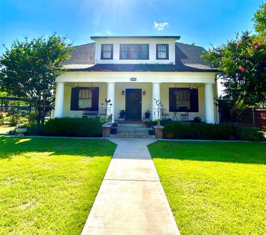 412 Locust Street, Merkel, TX 79536