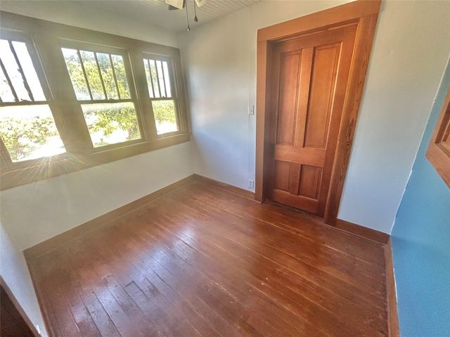 412 Locust Street, Merkel, TX 79536