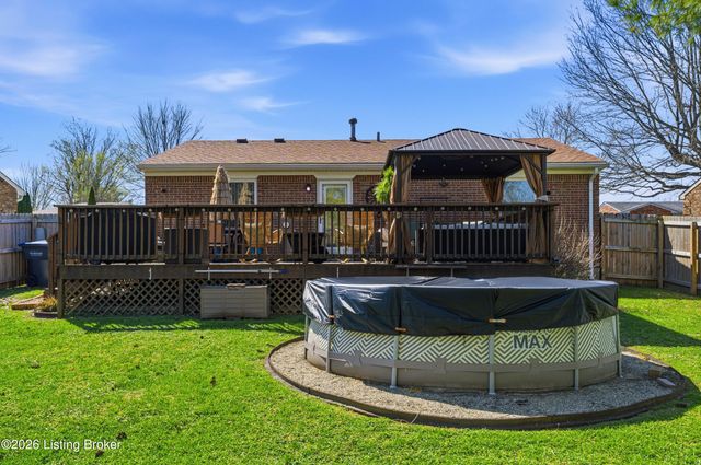 6109 Kirkwood Ct, Louisville, KY 40229