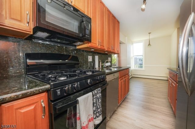 1 River Rd 3G, Nutley Twp., NJ 07110