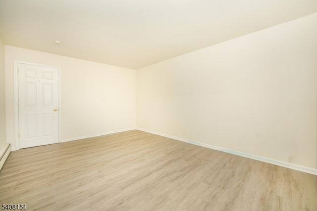 1 River Rd 3G, Nutley Twp., NJ 07110