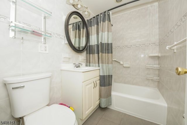 1 River Rd 3G, Nutley Twp., NJ 07110