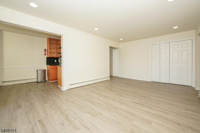 1 River Rd 3G, Nutley Twp., NJ 07110