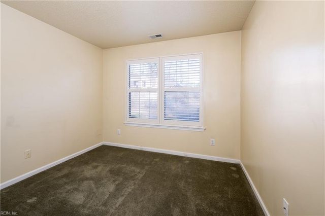 327 Gainsborough SQ, Chesapeake, VA 23320