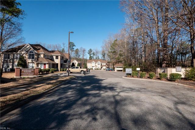 327 Gainsborough SQ, Chesapeake, VA 23320