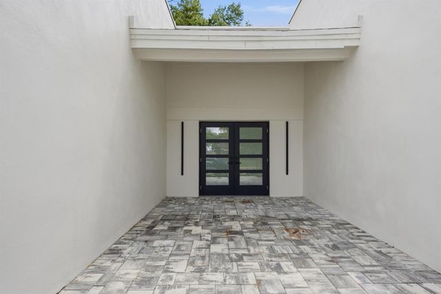 2908 NW 24th Way, Boca Raton, FL 33431