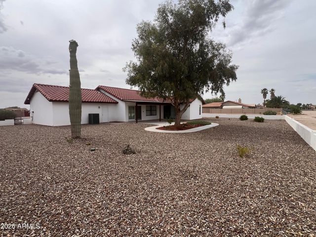 14719 S COUNTRY CLUB Way, Arizona City, AZ 85123