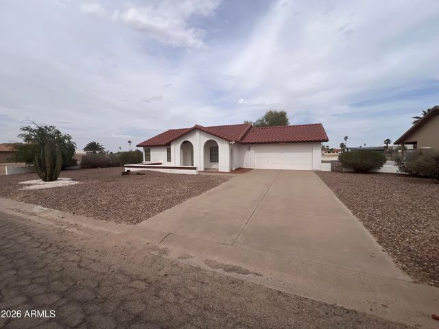 14719 S COUNTRY CLUB Way, Arizona City, AZ 85123